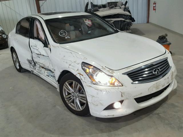 JN1CV6AP8FM580146 - 2015 INFINITI Q40 WHITE photo 1