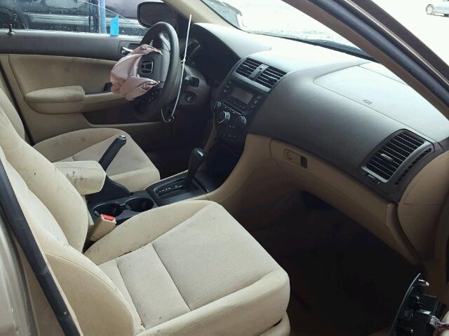 3HGCM56364G707168 - 2004 HONDA ACCORD LX TAN photo 5