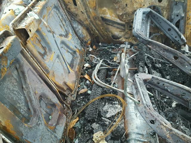 1FAFP33P43W324690 - 2003 FORD FOCUS LX BURN photo 6