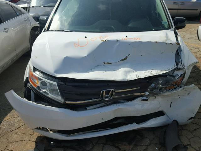 5FNRL5H65DB021485 - 2013 HONDA ODYSSEY EX WHITE photo 9