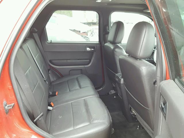 1FMCU0E7XBKB86060 - 2011 FORD ESCAPE LIM RED photo 6