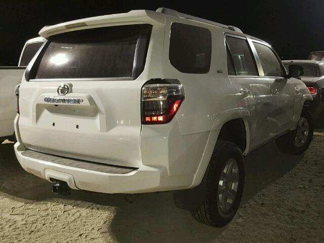 JTEBU5JR8F5268616 - 2015 TOYOTA 4RUNNER WHITE photo 4