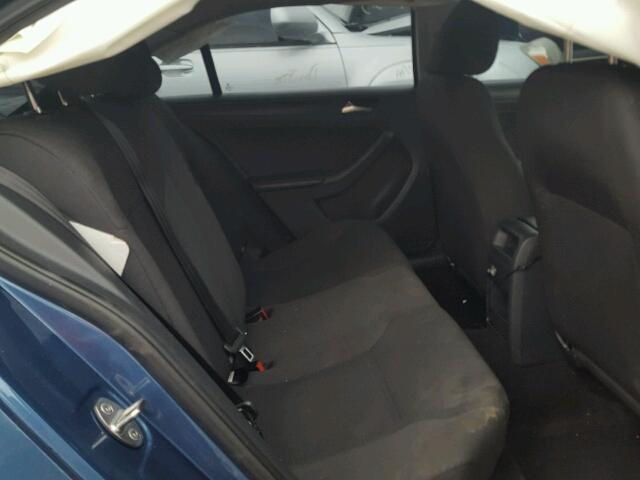 3VW2K7AJXFM264526 - 2015 VOLKSWAGEN JETTA BASE BLUE photo 6