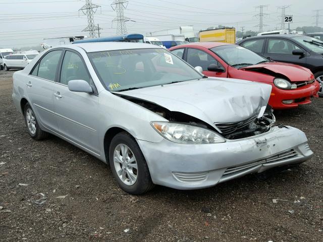 4T1BF30K16U111809 - 2006 TOYOTA CAMRY SILVER photo 1