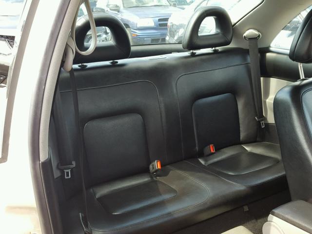 3VWCC21C8YM428820 - 2000 VOLKSWAGEN NEW BEETLE თეთრი ფოტო 6