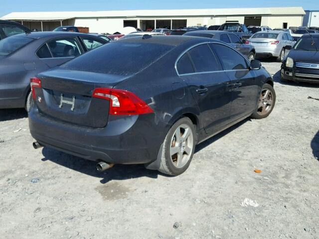 YV1622FS0C2120375 - 2012 VOLVO S60 T5 GRAY photo 4