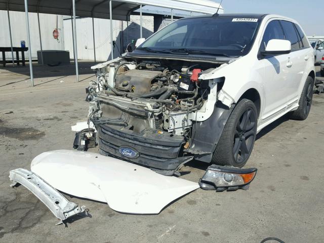 2FMDK3AK2BBA27517 - 2011 FORD EDGE WHITE photo 2