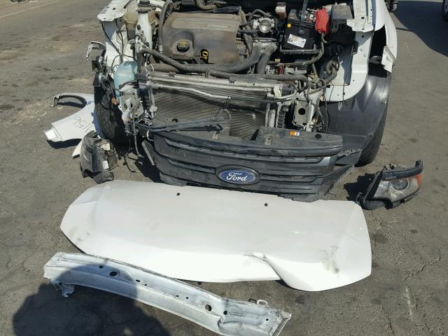 2FMDK3AK2BBA27517 - 2011 FORD EDGE WHITE photo 9