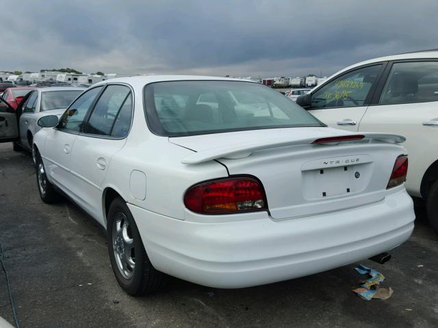 1G3WS52K3WF306387 - 1998 OLDSMOBILE INTRIGUE WHITE photo 3