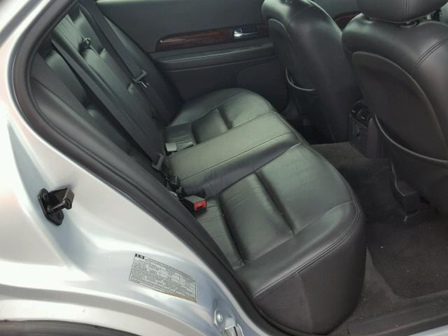 1LNHM86S32Y623921 - 2002 LINCOLN LS 银色 照片 6