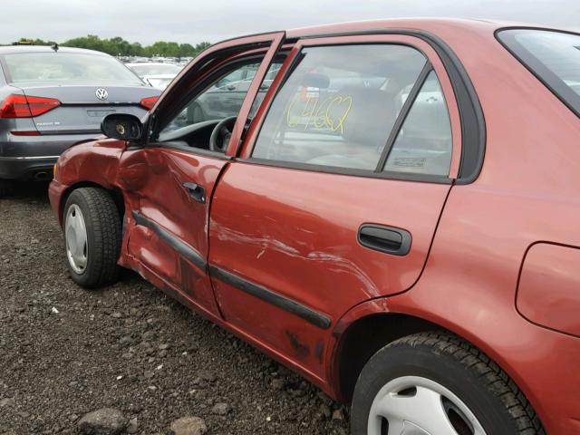 1Y1SK5281WZ401396 - 1998 CHEVROLET GEO PRIZM MAROON photo 10