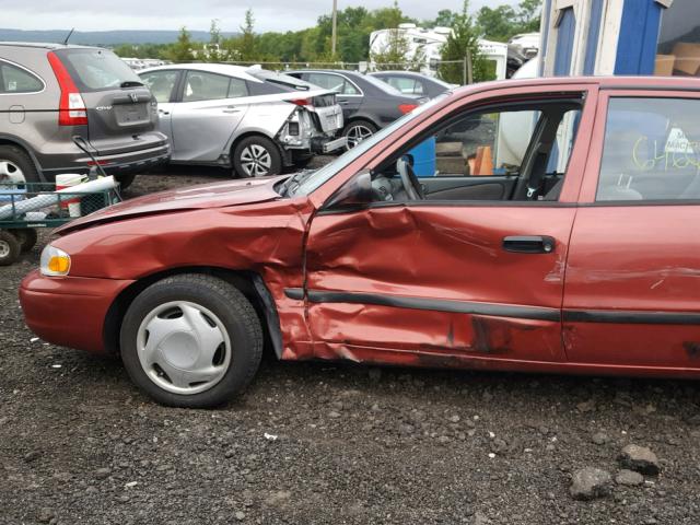 1Y1SK5281WZ401396 - 1998 CHEVROLET GEO PRIZM MAROON photo 9