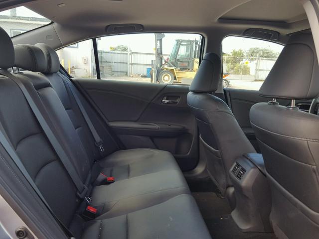 1HGCR2F83GA069623 - 2016 HONDA ACCORD EXL SILVER photo 6