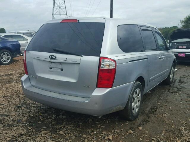 KNDMB233366043685 - 2006 KIA SEDONA EX SILVER photo 4