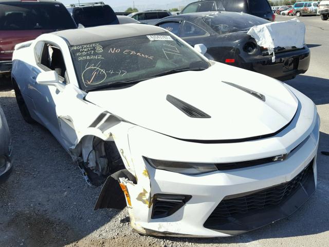 1G1FG1R71G0132697 - 2016 CHEVROLET CAMARO SS WHITE photo 1