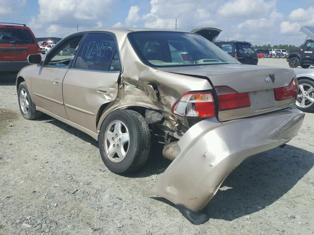 1HGCG1657YA095293 - 2000 HONDA ACCORD EX GOLD photo 3