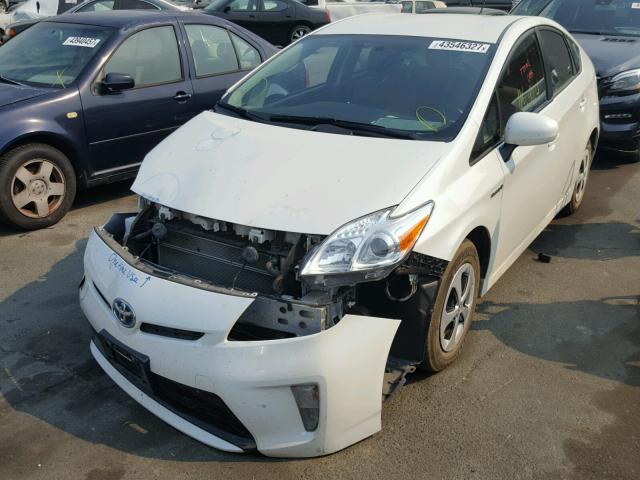 JTDKN3DU7C1500955 - 2012 TOYOTA PRIUS WHITE photo 2