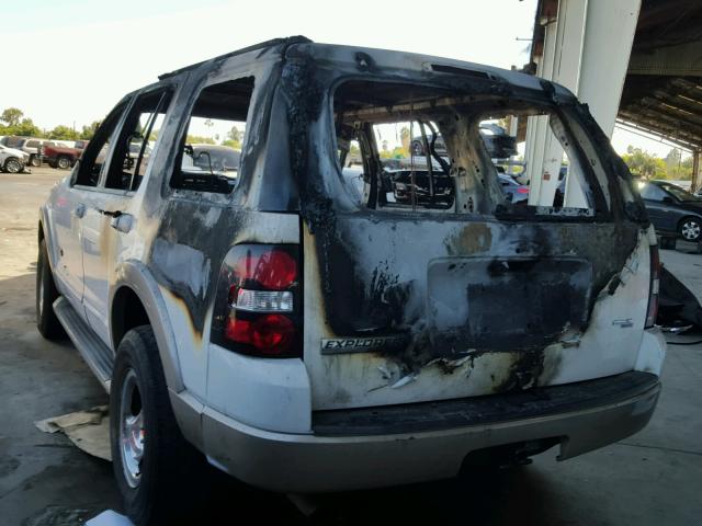 1FMEU64E76UB29563 - 2006 FORD EXPLORER E WHITE photo 3