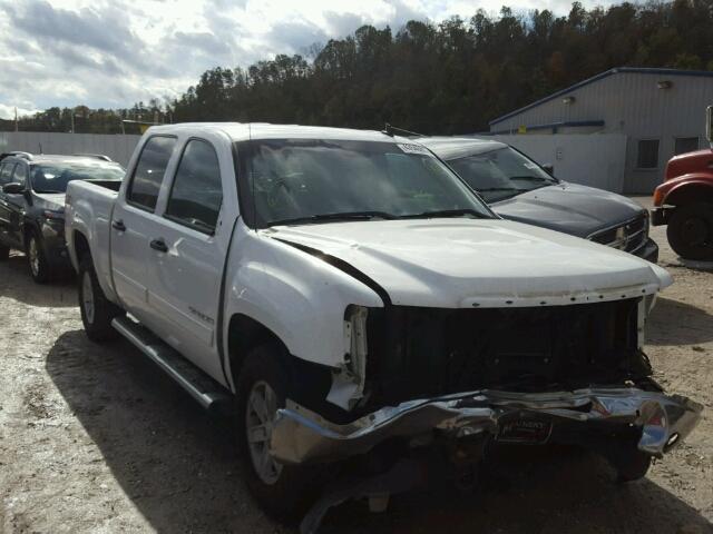 3GTP2VE34BG203822 - 2011 GMC SIERRA K15 WHITE photo 1