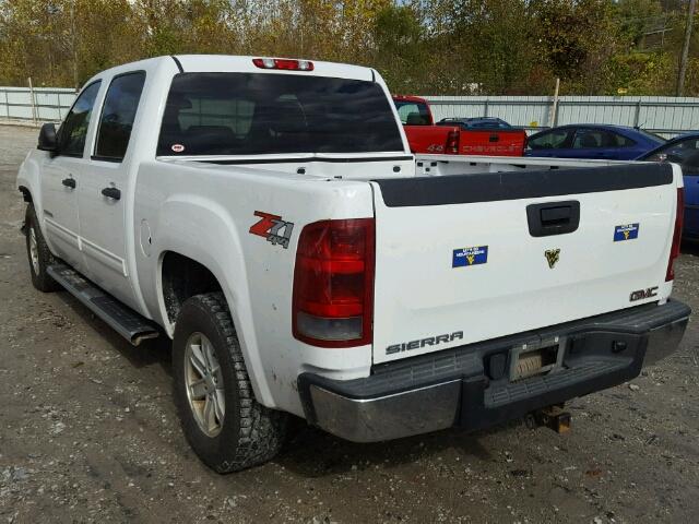 3GTP2VE34BG203822 - 2011 GMC SIERRA K15 WHITE photo 3