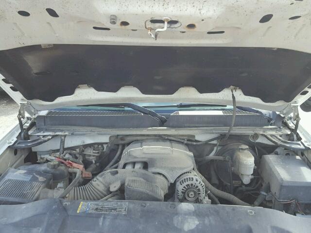 3GTP2VE34BG203822 - 2011 GMC SIERRA K15 WHITE photo 7