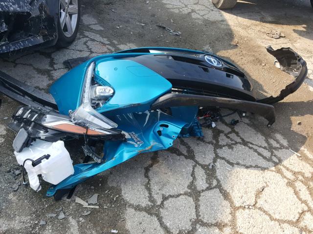 JTDKARFP5H3040048 - 2017 TOYOTA PRIUS PRIM ლურჯი ფოტო 9