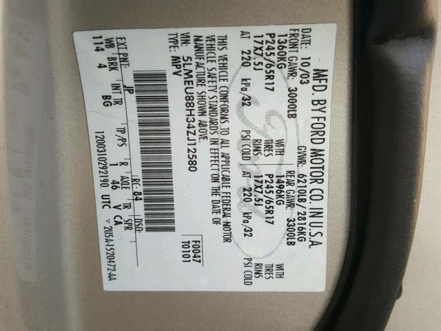 5LMEU88H34ZJ12580 - 2004 LINCOLN AVIATOR GRAY photo 10