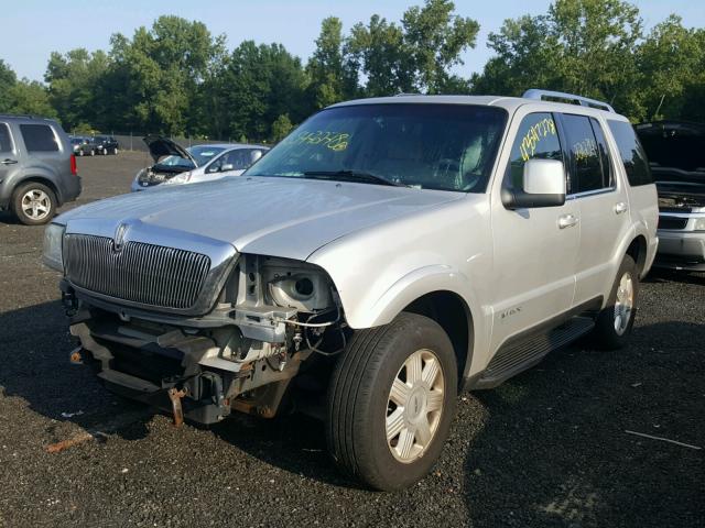 5LMEU88H34ZJ12580 - 2004 LINCOLN AVIATOR GRAY photo 2