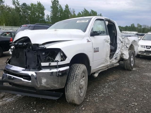 3C63R3DL2HG552476 - 2017 RAM 3500 SLT WHITE photo 2