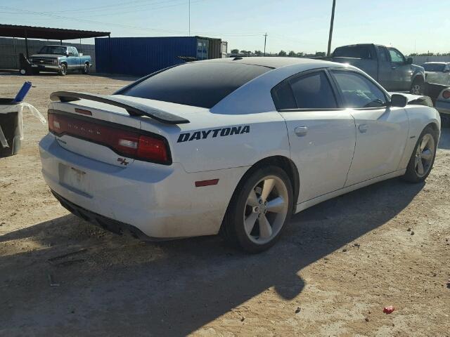 2C3CDXCT5DH717645 - 2013 DODGE CHARGER R/ WHITE photo 4