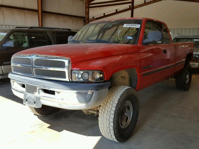 3B7KF23Z3XG235155 - 1999 DODGE RAM 2500 RED photo 2