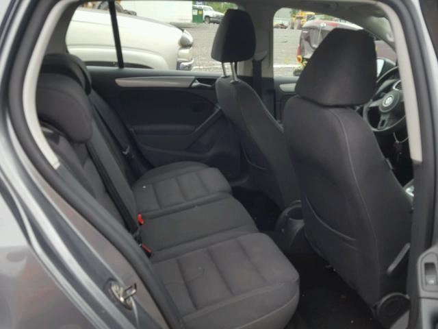 WVWDB7AJ7AW184332 - 2010 VOLKSWAGEN GOLF GRAY photo 6