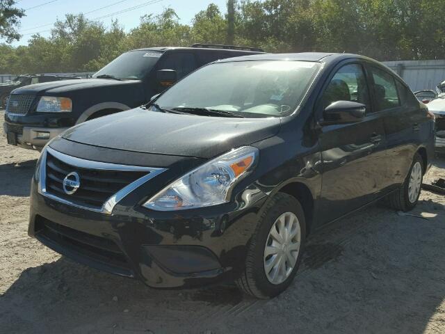 3N1CN7AP8HL844372 - 2017 NISSAN VERSA S BLACK photo 2