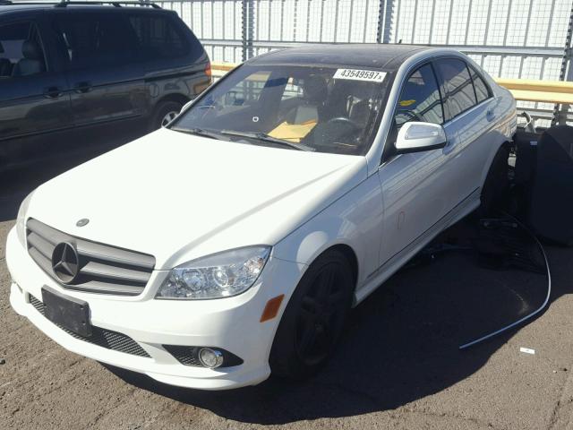 WDDGF54X49R067359 - 2009 MERCEDES-BENZ C 300 WHITE photo 2