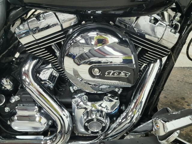 1HD1KBM18EB696534 - 2014 HARLEY-DAVIDSON FLHX STREE BLACK photo 5