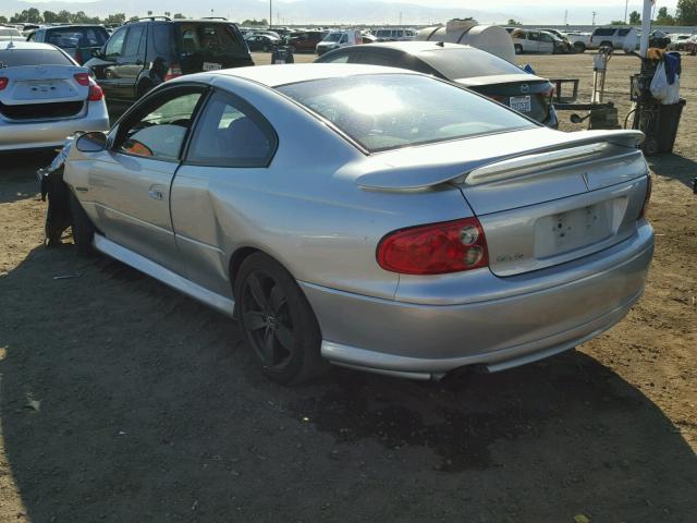 6G2VX12G14L258640 - 2004 PONTIAC GTO SILVER photo 3