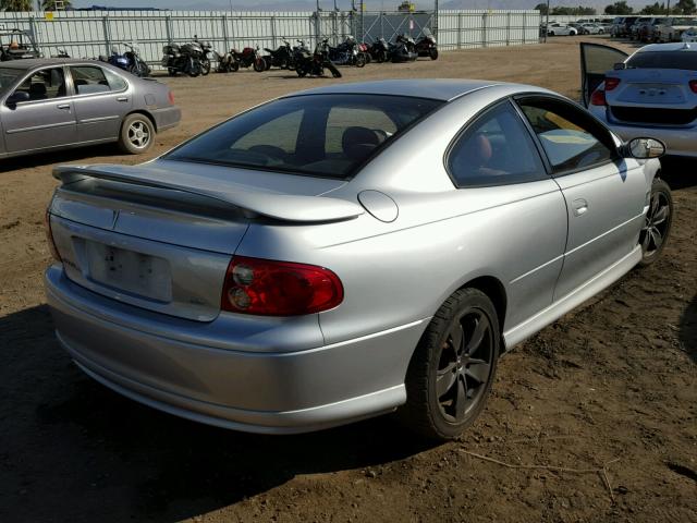 6G2VX12G14L258640 - 2004 PONTIAC GTO SILVER photo 4