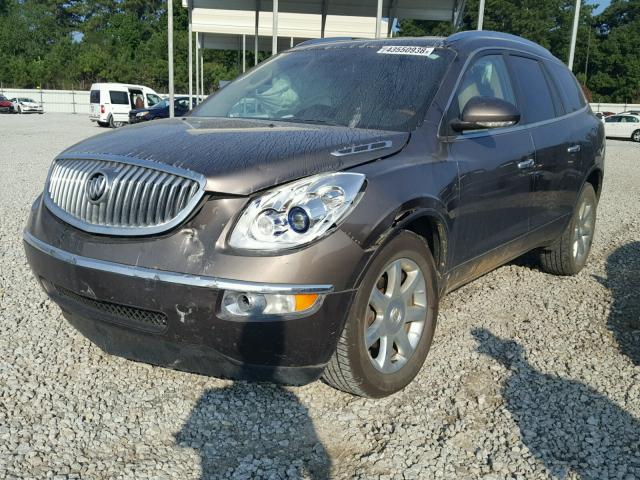 5GALRBED1AJ214034 - 2010 BUICK ENCLAVE CX BROWN photo 2