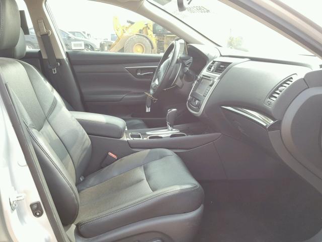 1N4BL3AP9HC169110 - 2017 NISSAN ALTIMA 3.5 SILVER photo 5