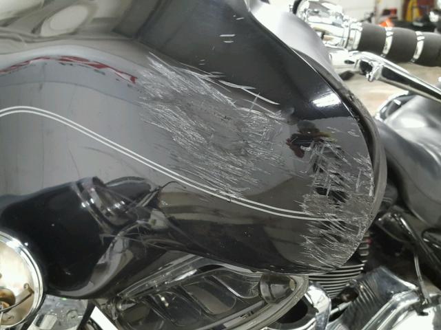 1HD1FCW175Y601501 - 2005 HARLEY-DAVIDSON FLHTCUI BLACK photo 12