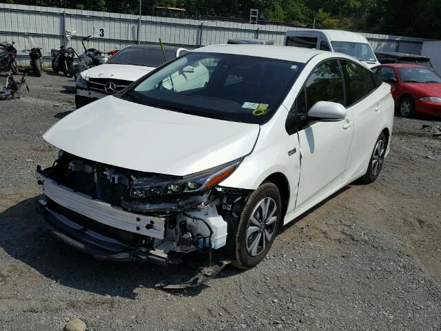 JTDKARFP8H3063887 - 2017 TOYOTA PRIUS PRIM თეთრი ფოტო 2