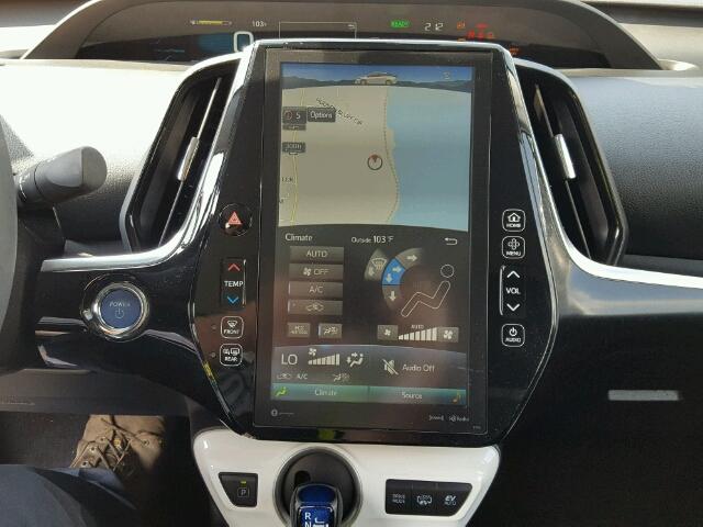 JTDKARFP8H3063887 - 2017 TOYOTA PRIUS PRIM თეთრი ფოტო 9