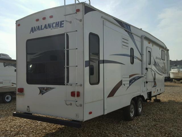 4YDF29027CE760246 - 2012 KEYSTONE AVALANCHE TAN photo 4