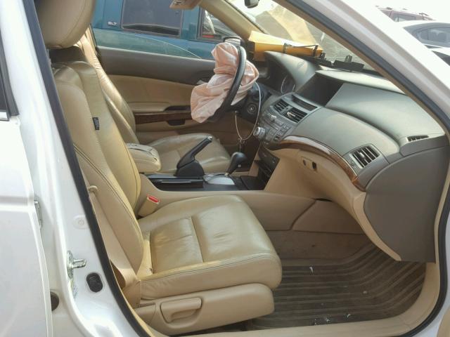 1HGCP26898A096123 - 2008 HONDA ACCORD EXL WHITE photo 5