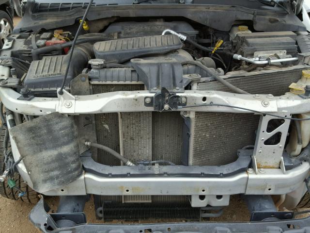 1D8HB58D65F583052 - 2005 DODGE DURANGO LI SILVER photo 7