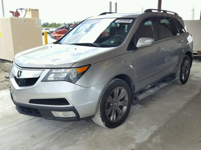 2HNYD2H79AH522511 - 2010 ACURA MDX ADVANC SILVER photo 2