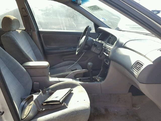 1N4DL01D81C165343 - 2001 NISSAN ALTIMA XE SILVER photo 5