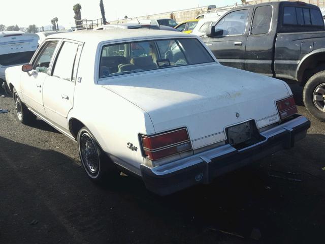 1G4AM69A5DH819404 - 1983 BUICK REGAL WHITE photo 3