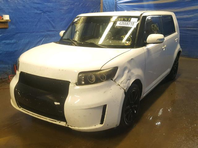 JTLKE50E491061107 - 2009 TOYOTA SCION XB Weiß Foto 2