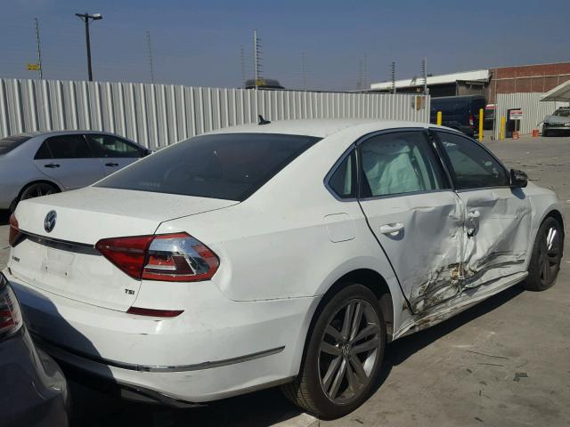 1VWAT7A33GC060311 - 2016 VOLKSWAGEN PASSAT S Weiß Foto 4